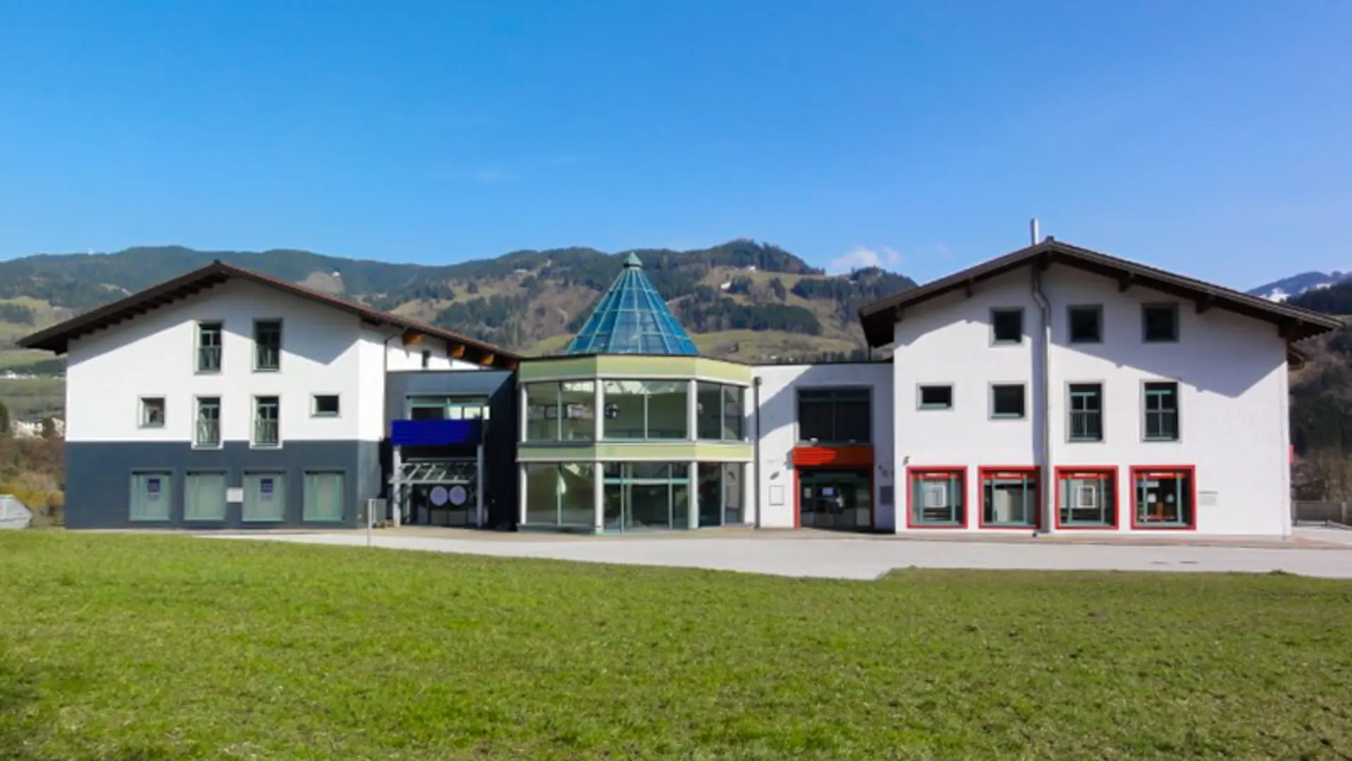 St. Johann im Pongau - Büroflächen - Frequenz - B311 - großzügige Flächen (2)